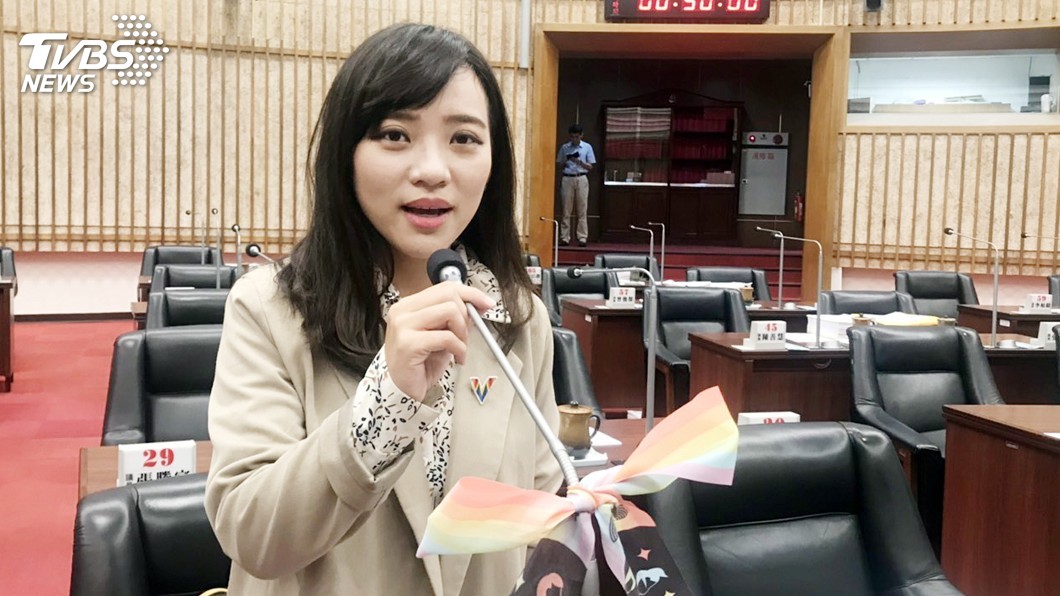 質詢跳過韓國瑜問副手　黃捷：總機轉接浪費時間