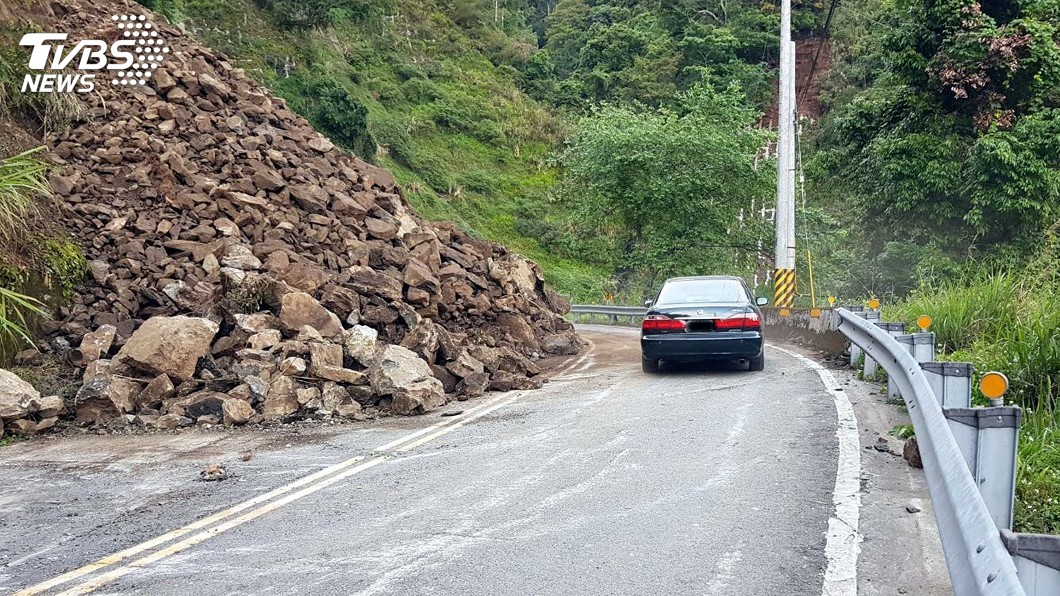 阿里山公路恢復單線通車 晚間預警性封閉