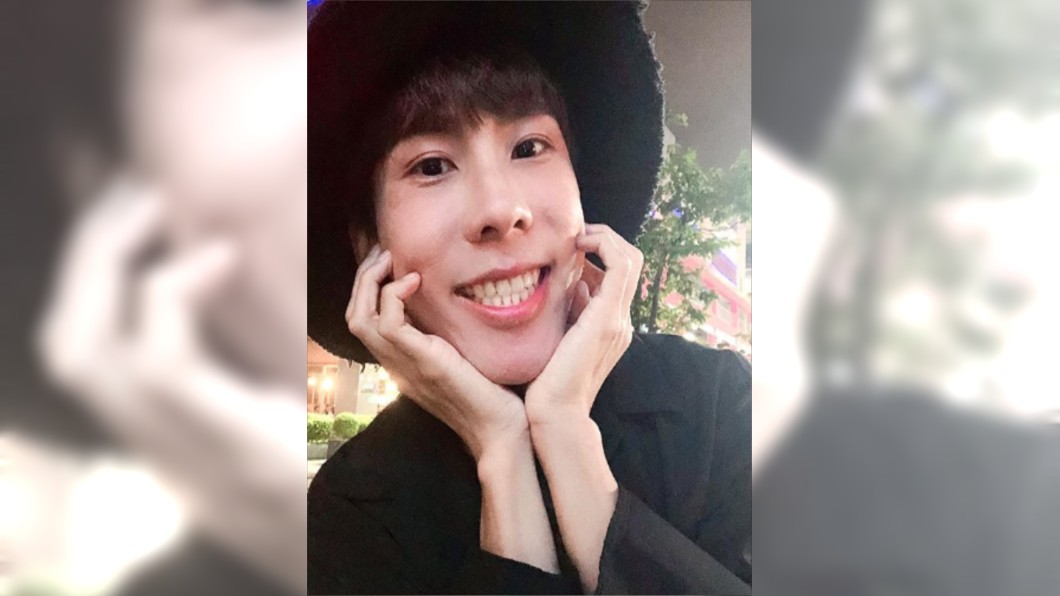網紅拔8顆齒整牙 公開3年前對比照超驚人