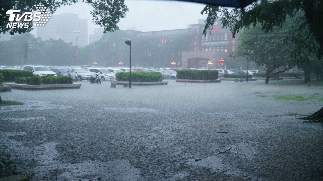 大豪雨來襲影響交通　新竹縣市政府採應變措施