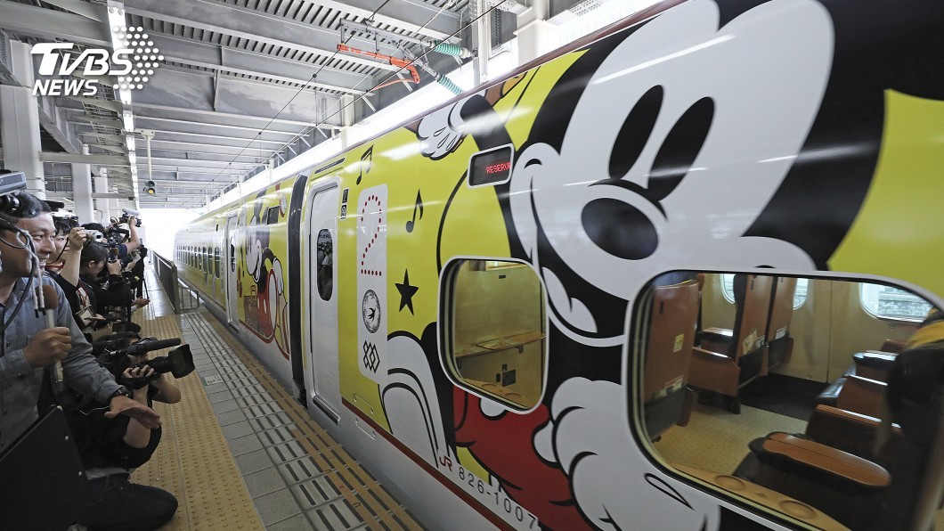迪士尼迷不能錯過! JR九州復古米奇列車開跑