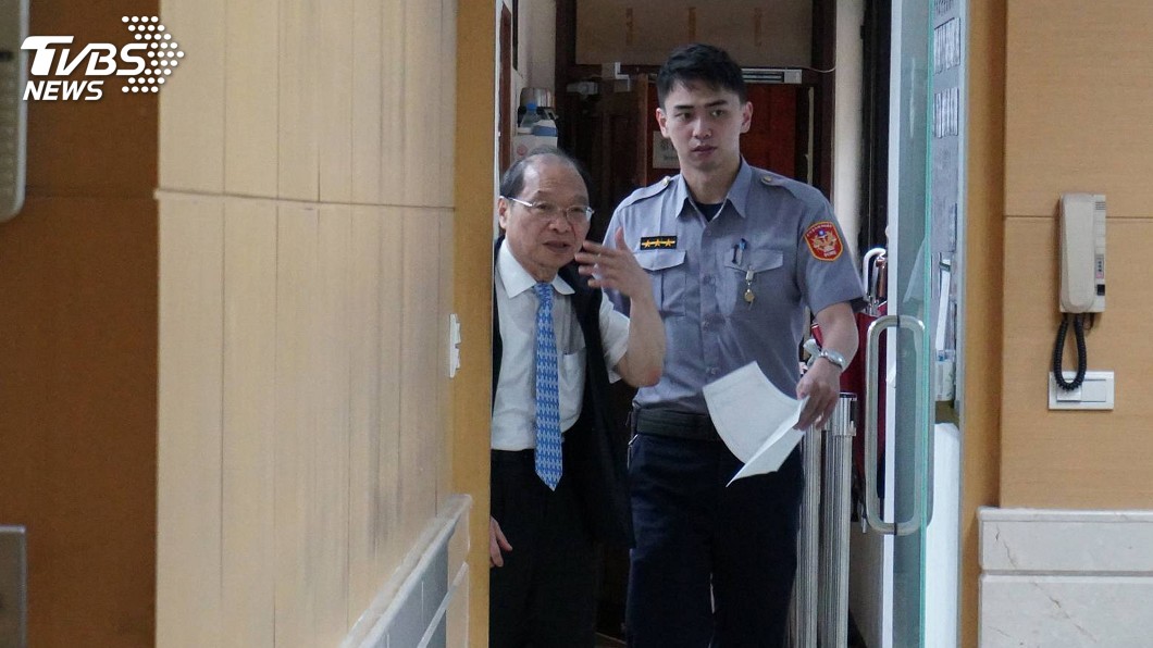 涉賣假護照交保 王權宏喊冤:以為是真的護照