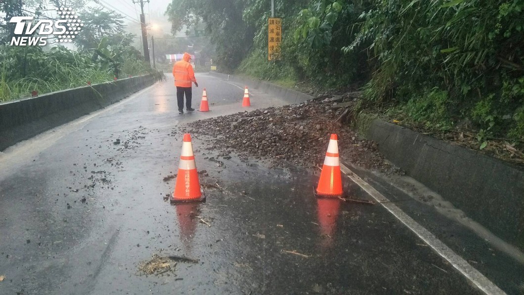 午後對流雲系發展旺盛 中南部山區注意大雨