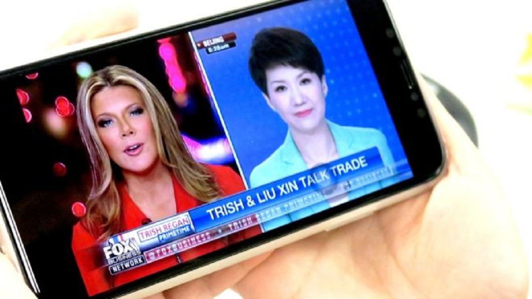 美中女主播見面三分情？　隔空辯論上演愛與和平