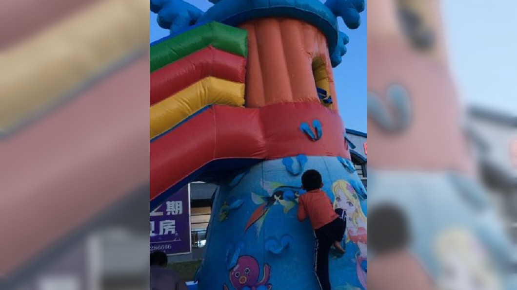 充氣城堡又出事! 被強風吹翻掉落地5童傷