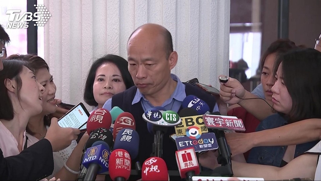 總質詢鎖定韓國瑜! 民進黨議員請官員退席