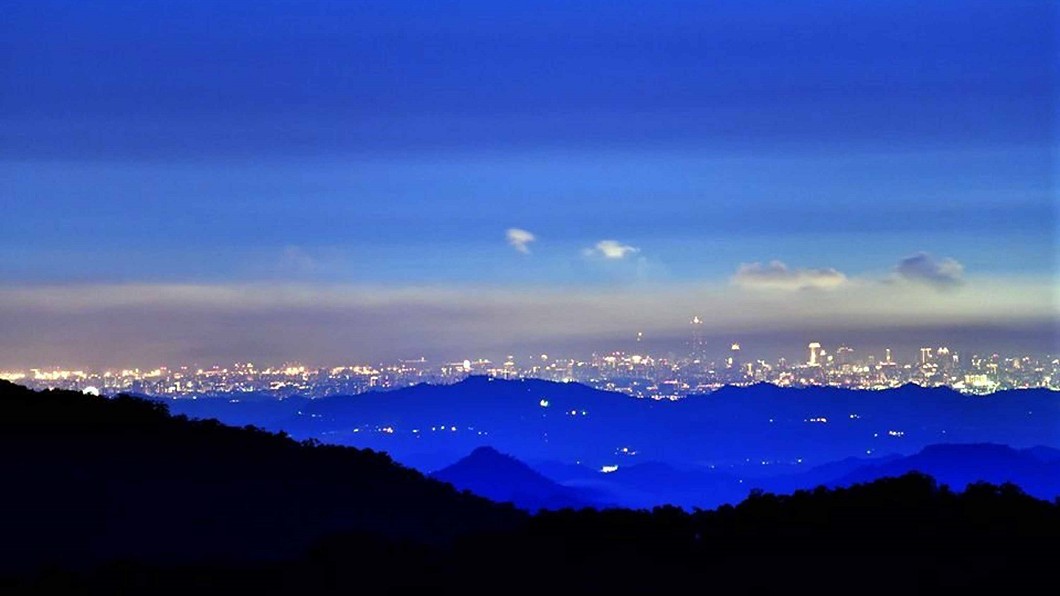 阿里山能拍到85大樓夜景 還可遠眺澎湖捕捉煙火