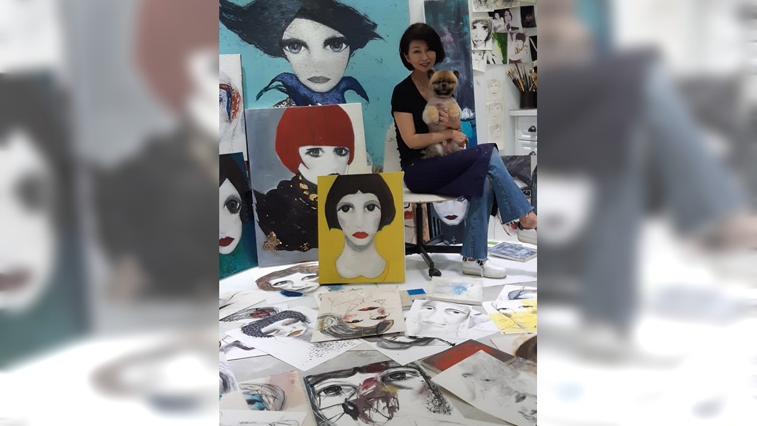 楊林表示現在生活很單純,平日就是上教會、畫畫、陪愛犬、運動。圖/翻攝楊林臉書