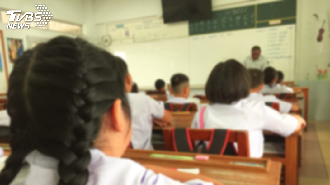 誇張！小一學童太調皮　班導公審要同學寫「希望誰轉學」