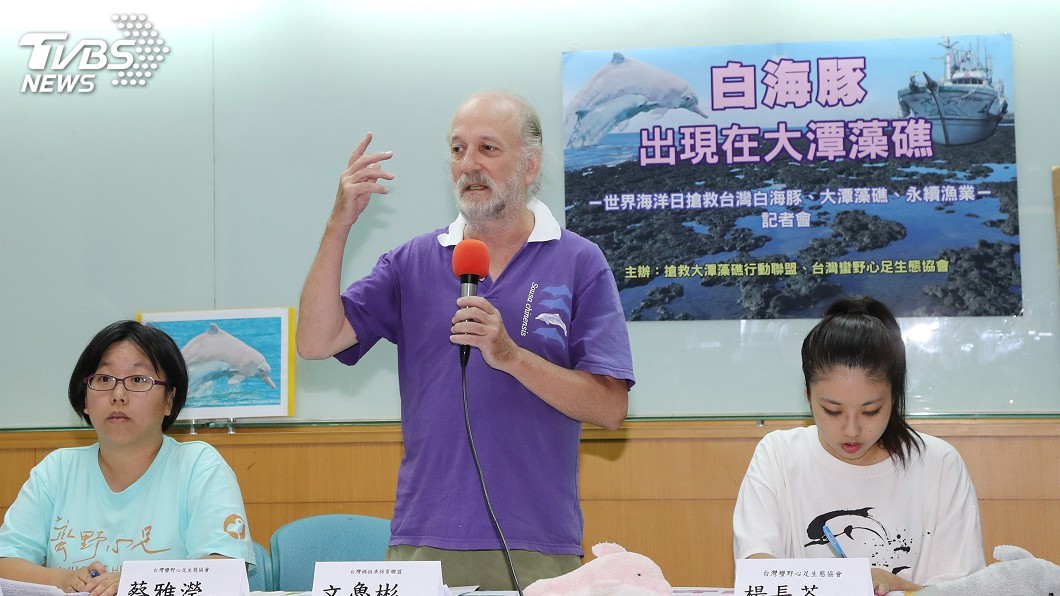 白海豚現蹤大潭藻礁　環團籲三接停工重啟環評