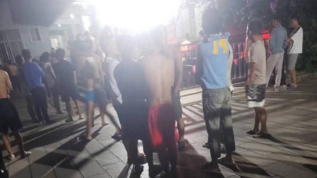 男大生喝醉「頭暈當地震」 半夜叫醒整棟宿舍…百人逃難