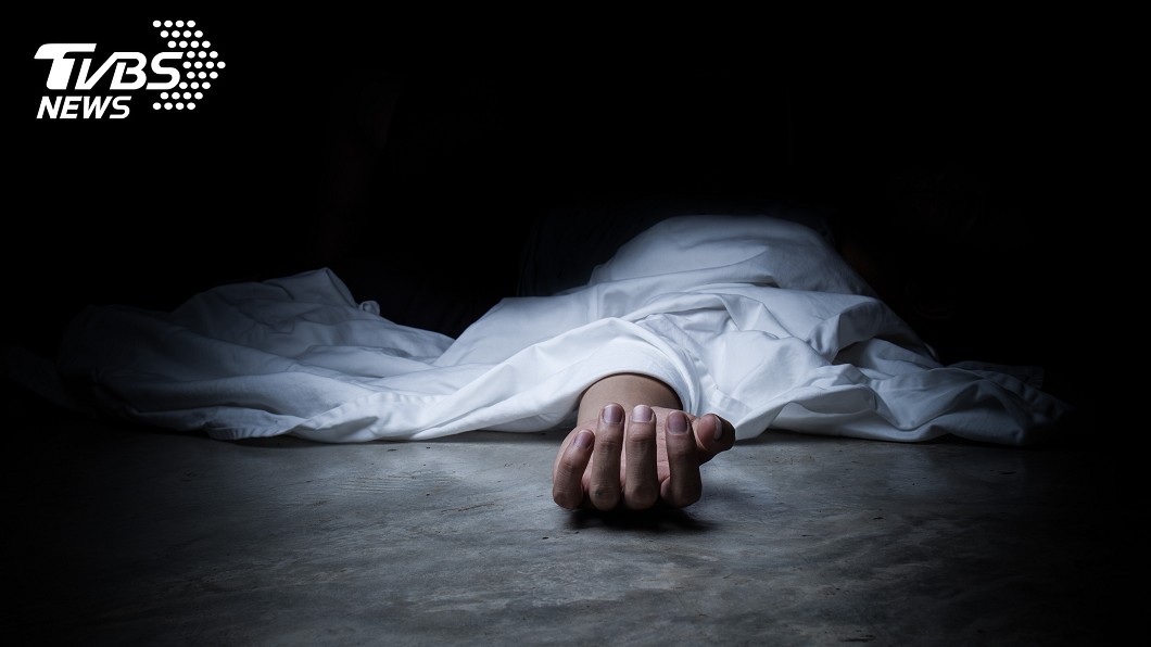 男疑精神不穩…打赤膊持棍闖友家叫囂　遭6人反綁毆死