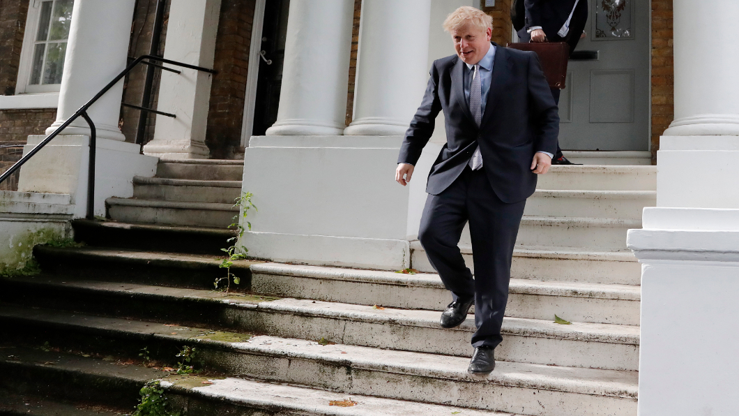 英國首相接班鬧劇!「10人參選7人曾染毒」