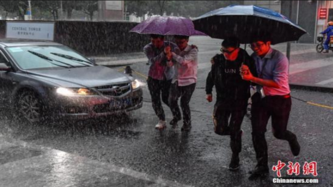 江淮.華南降特暴雨 50條河川超警戒