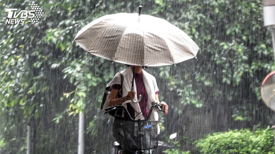 低壓帶影響 氣象局預警中南部防豪雨
