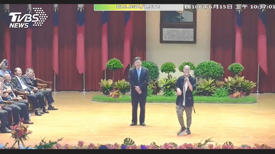 浩子受邀畢典演講　鳳商校長錯喊：阿翔
