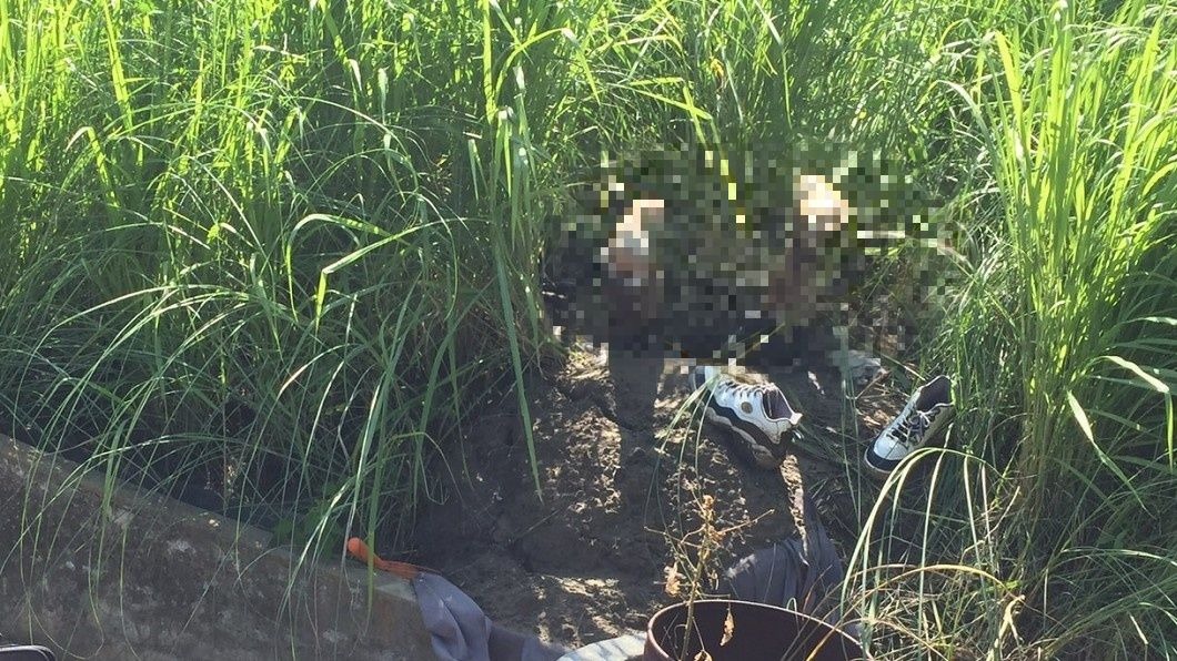 彰化公墓離奇命案!男「頭下腳上」倒插棺木慘死
