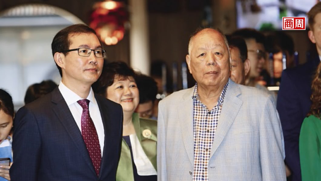 小七、全家大打咖啡戰 罐裝咖啡王卻跑去開餐酒館?!