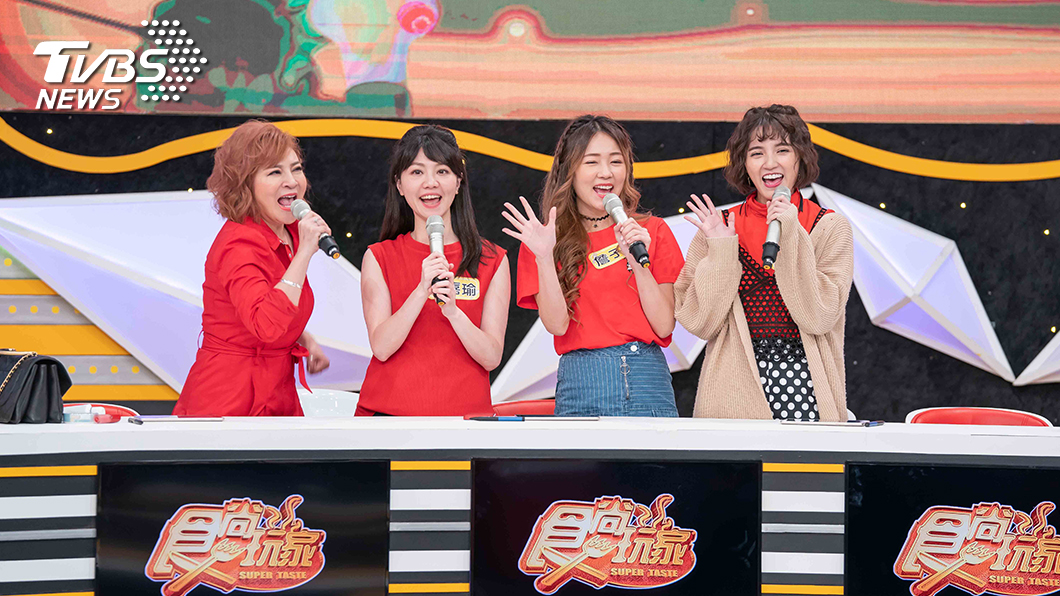 TVBS歡樂台《食尚玩家-歡樂有夠讚》來賓(左起)王彩樺、高嘉瑜、詹子晴、Dora。圖/TVBS