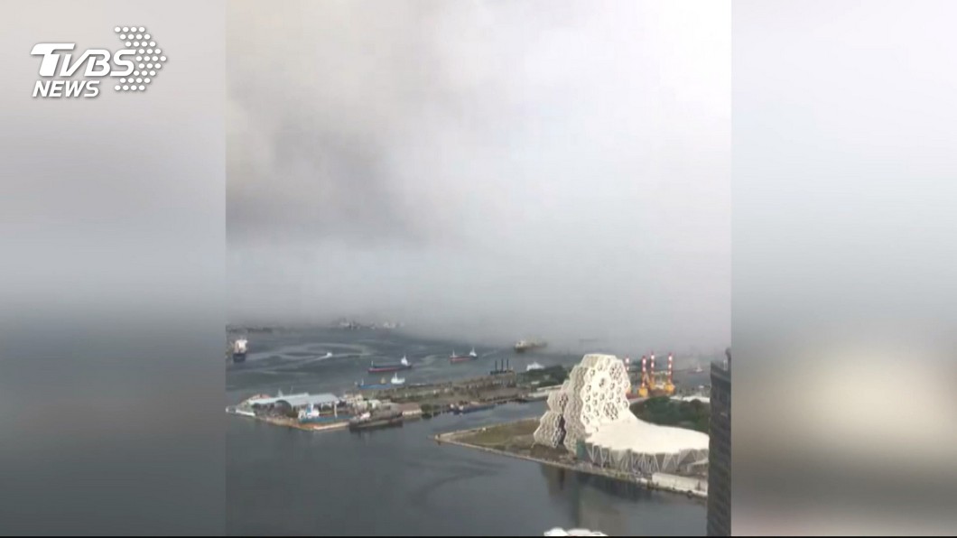 鋒面影響雨瀑飄移　降雨區壟罩19縣市