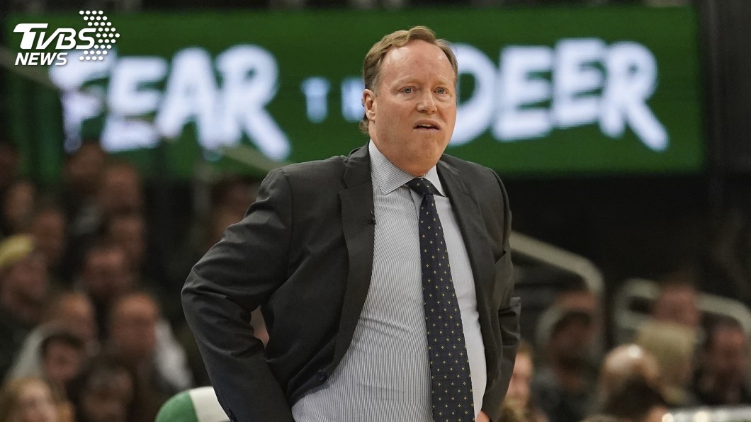 NBA年度最佳教練　公鹿巴登霍澤獲獎