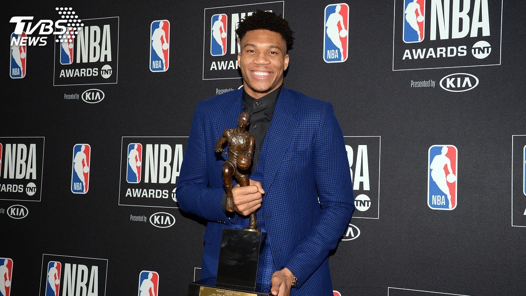 NBA年度頒獎 字母哥MVP、唐西奇最佳新秀