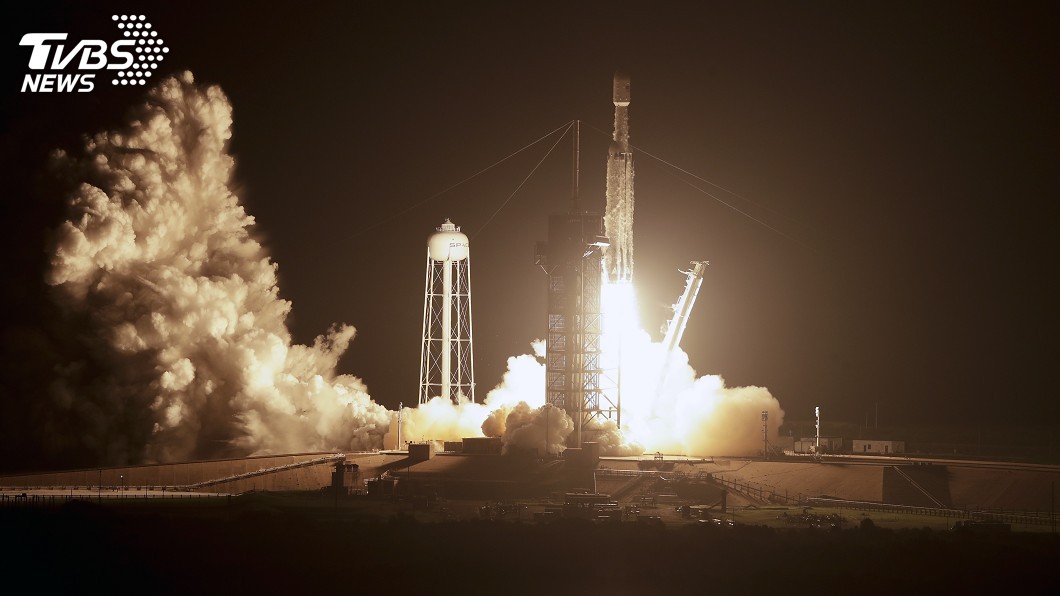 獵鷹重型火箭載衛星升空 SpaceX稱史上最難任務