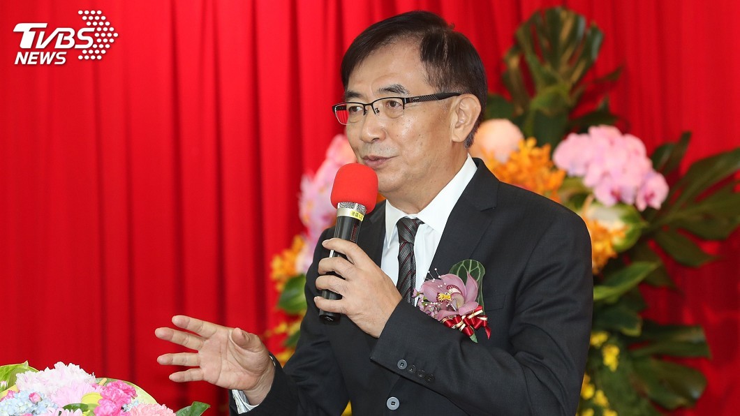 吳宏謀接掌中華郵政 王國材讚「部長級董事長」