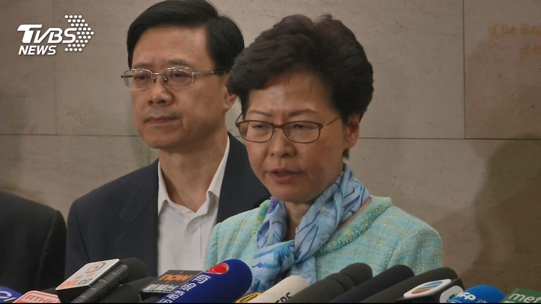 立法會遭短暫攻破 林鄭開記者會譴責暴力