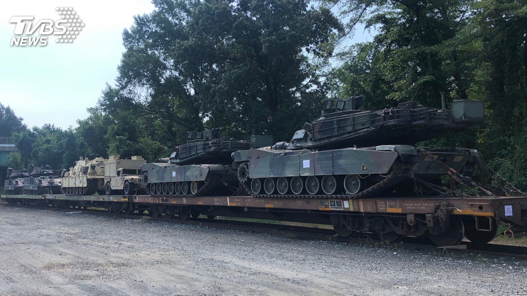 藉美國慶日典禮大秀軍力 閱兵用戰車已抵華府