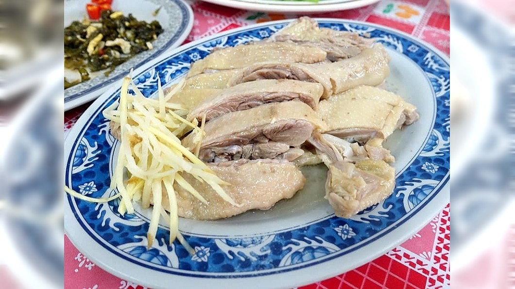 童看盤中鴨肉問「小鴨媽媽會擔心」 老闆神回超地獄!