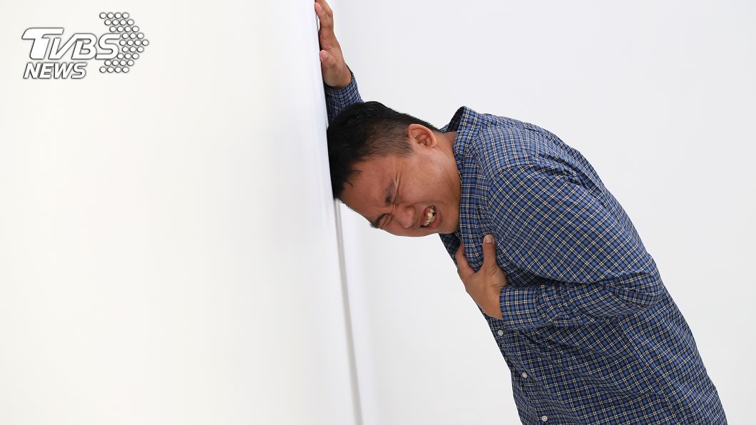 體重狂降、胸痛、火燒心？　當心「食道遲緩不能症」！