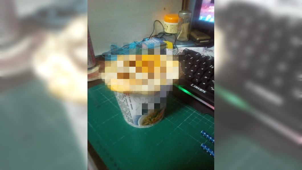 他曝「這」蓋泡麵神物　網驚呆狂讚：生活智慧王！