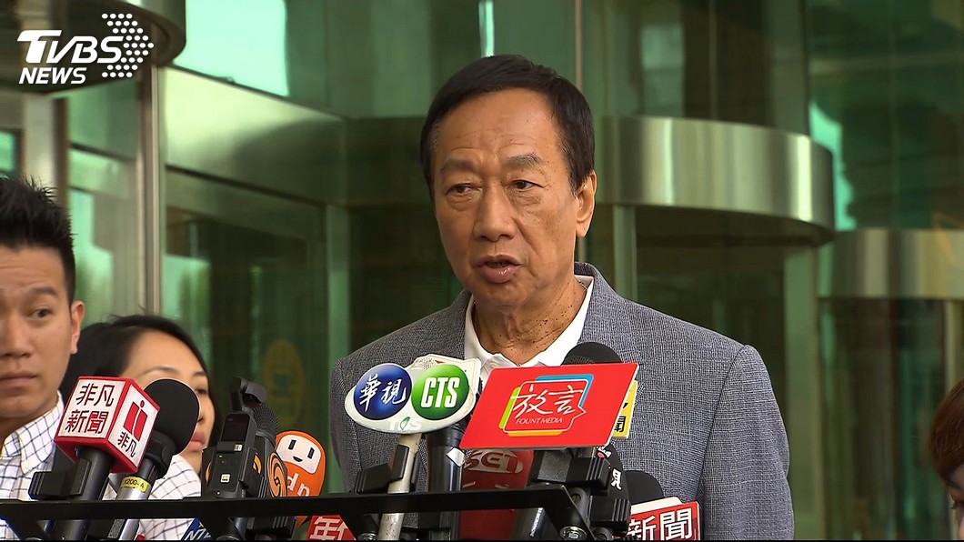 「大哥拜託你了」 郭台銘向韓國瑜喊話