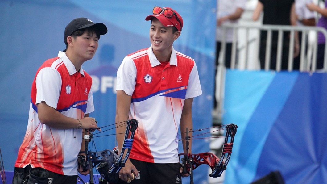 陳怡瑄、林明靜聯手　世大運複合弓女團鍍銅