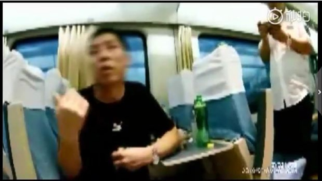 高鐵車廂見正妹 色男伸狼爪猥褻私處稱:她是我乾女兒