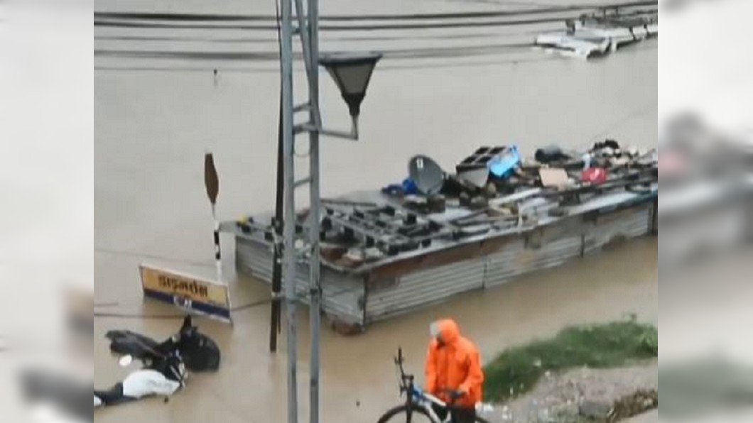 南亞七月雨季來臨 暴雨侵襲難民營也被水淹
