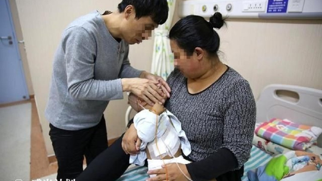 試管試9年終盼得1子 兒一出生竟罹癌妻淚崩