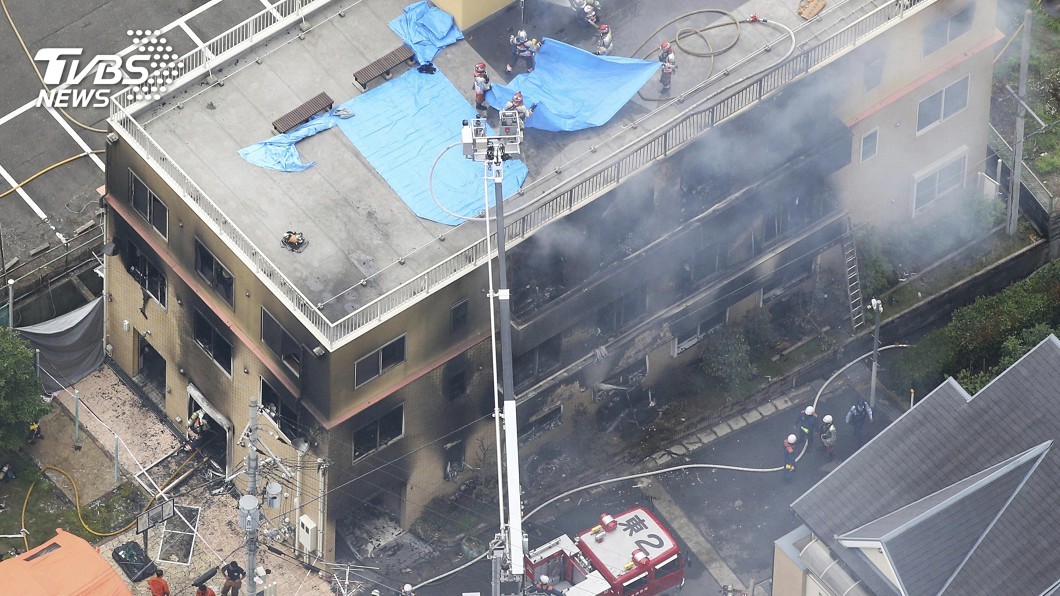 京都動畫公司遭縱火 悽慘求救33死數十傷