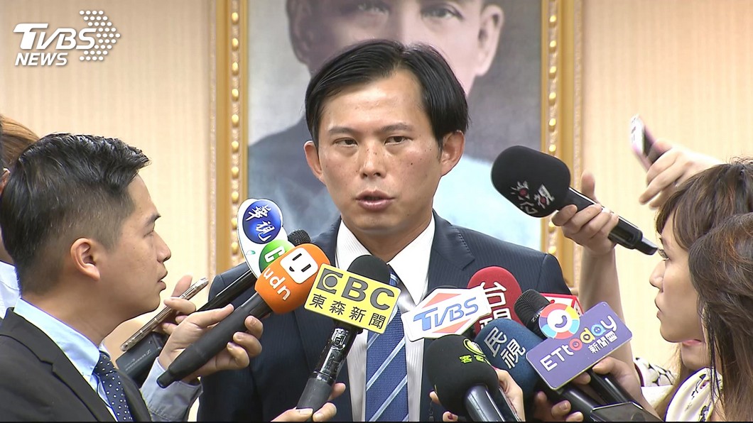 時力擬徵召黃國昌選總統　蕭新晟：恐釀退黨潮