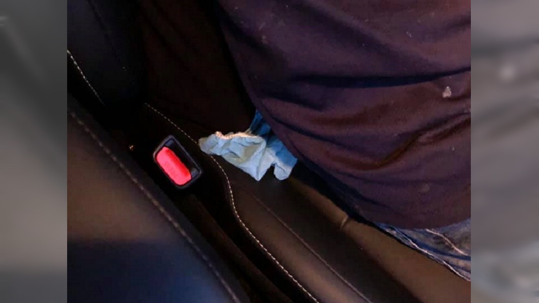 車上「藍色小褲褲」被老婆看到 網:差點上香致意