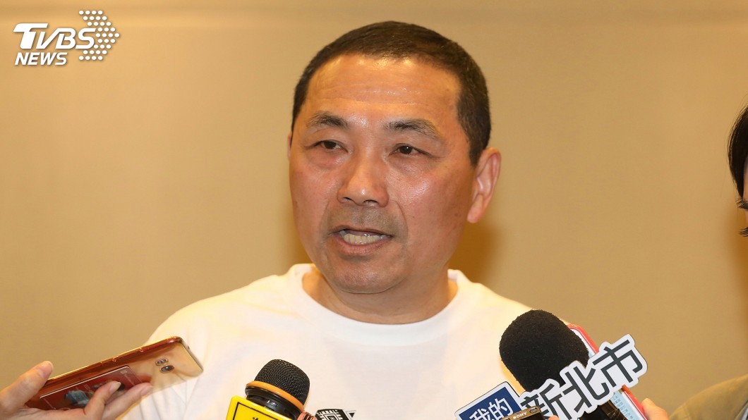 侯友宜決戰五股垃圾山 盼2年移山變綠地