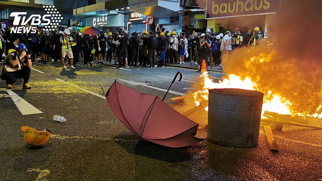 當「反送中」重新定義為「反中亂港」後，事態的發展會變得越來越醜　圖／中央社
