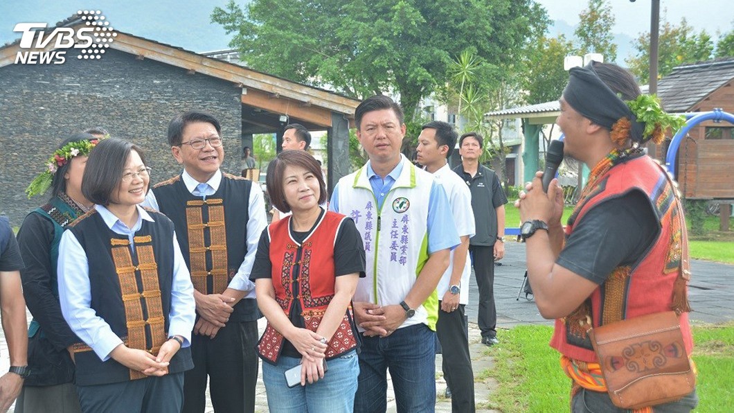 訪視屏東永久屋 蔡總統:感覺大家都安頓下來
