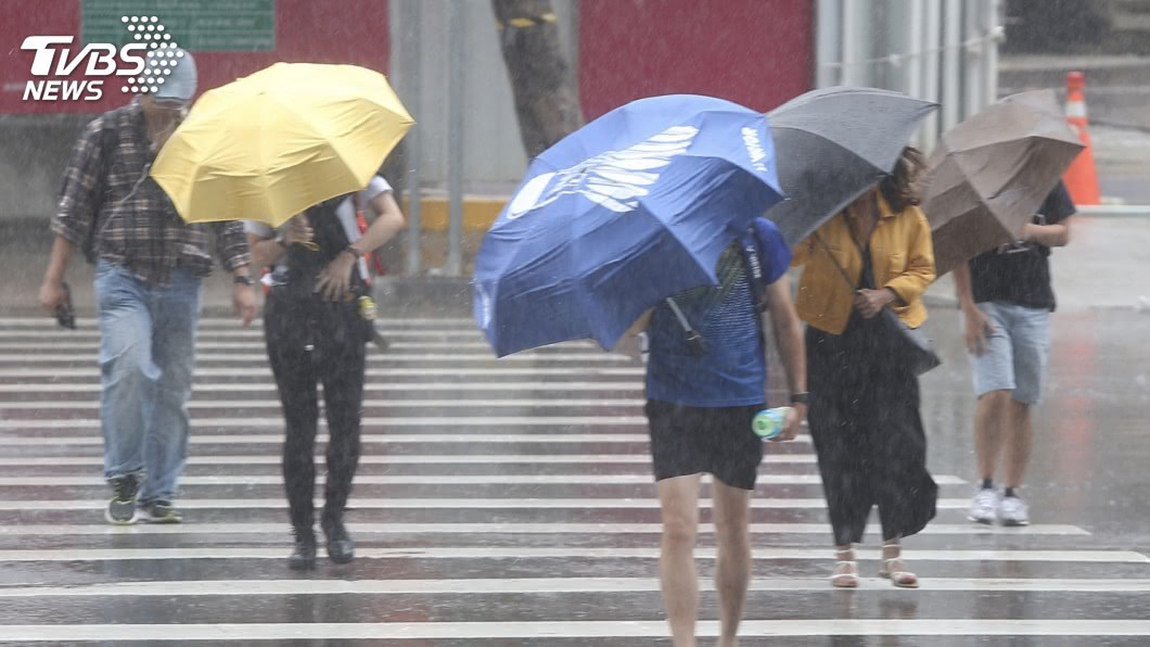颱風白鹿逼近 台東縣災害應變中心一級開設