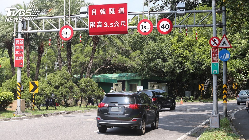 用路人注意!北市自強隧道推「區間測速」 9月正式上路