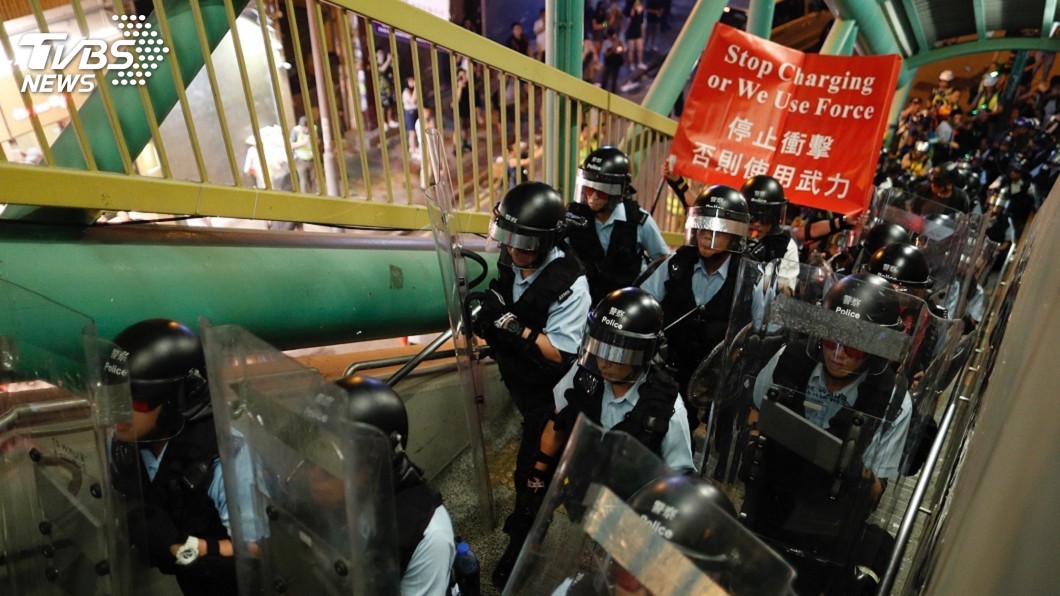 傳中國武警集結香港邊境 美國務院深感憂慮