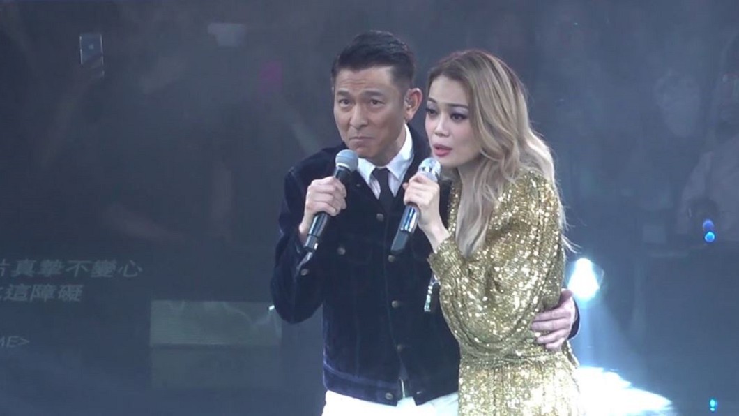 劉德華助陣容祖兒個唱 反客為主唱名曲