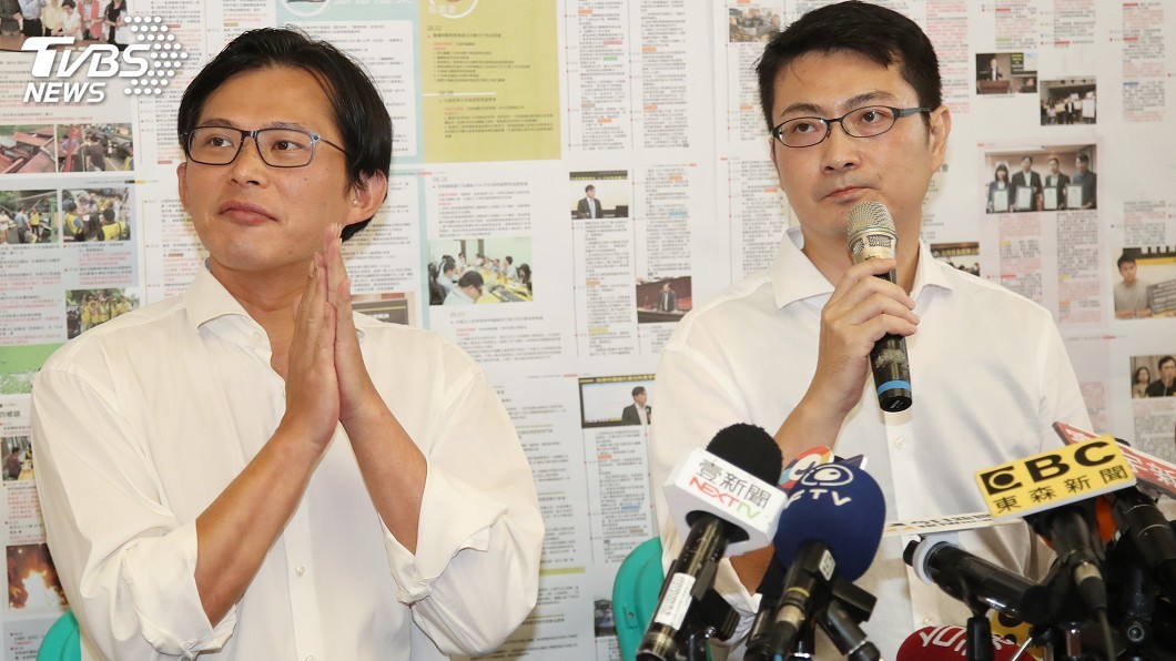 賴嘉倫提名案送至黨中央　黃國昌仍未點頭不分區