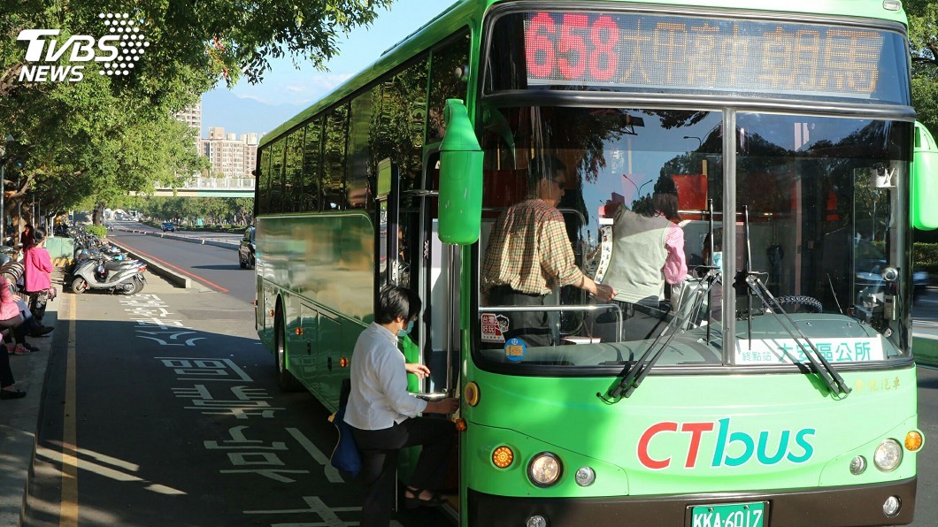免費雙十公車不排除外地民眾 盧秀燕:為吸引觀光